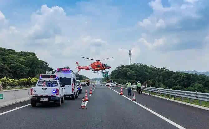 张家界高速公路汽车救援案例
